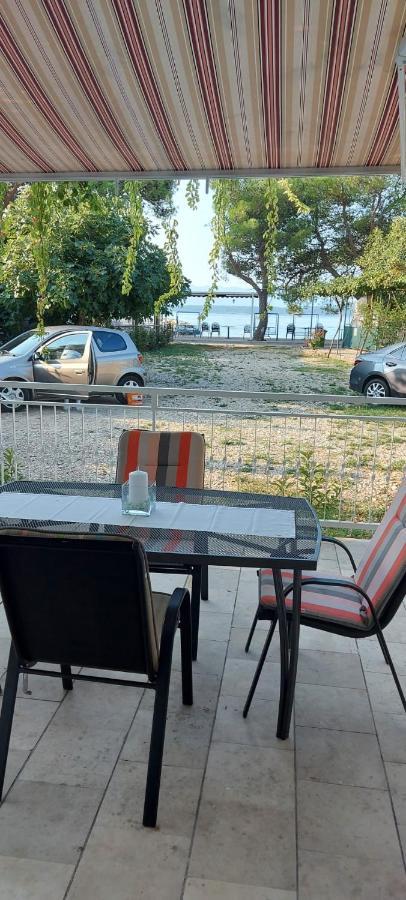 Top Location Živogošće Buitenkant foto